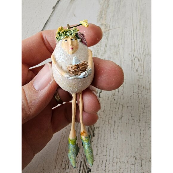 Dept 56 Patricia Brewster egg mini ornament as is lady Easter decor chick - Picture 9 of 9